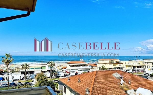 appartamento in affitto a Viareggio