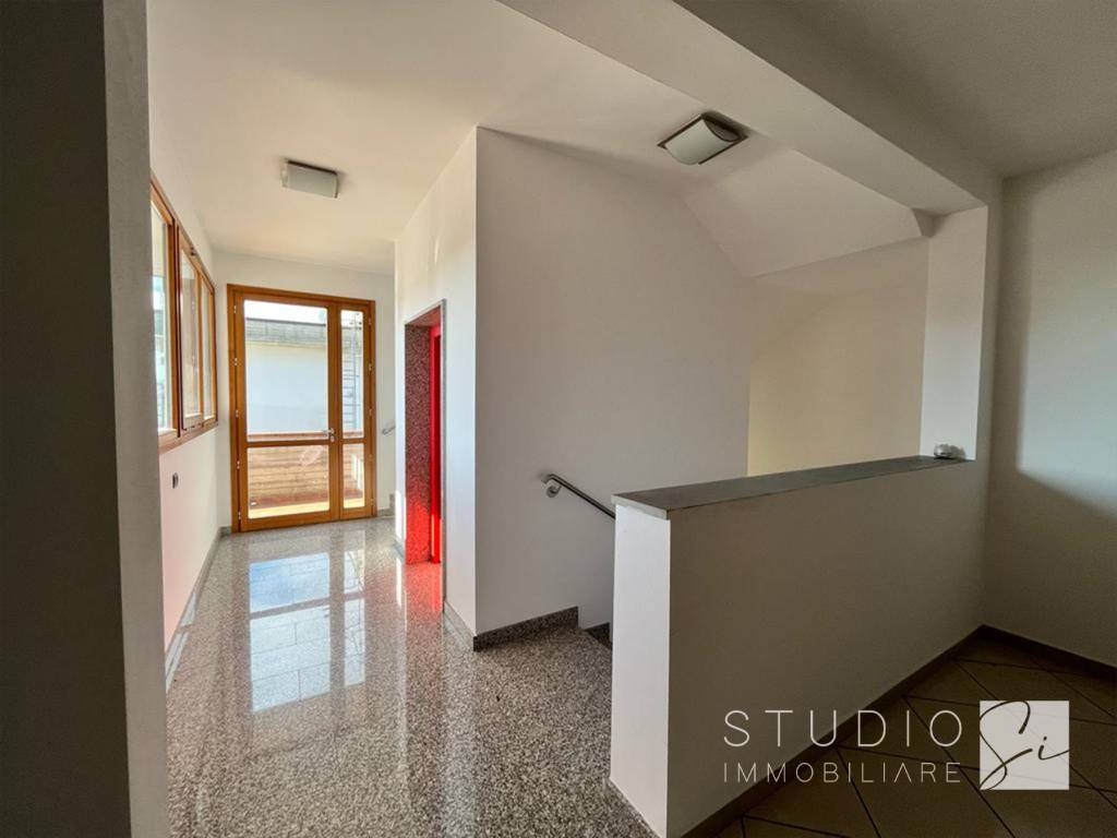 ufficio in affitto ad Agliana