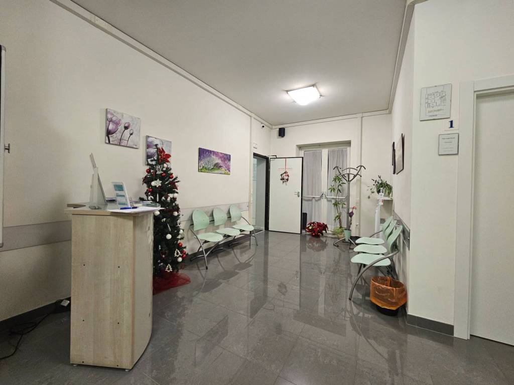 ufficio in affitto a Buggiano in zona Pittini