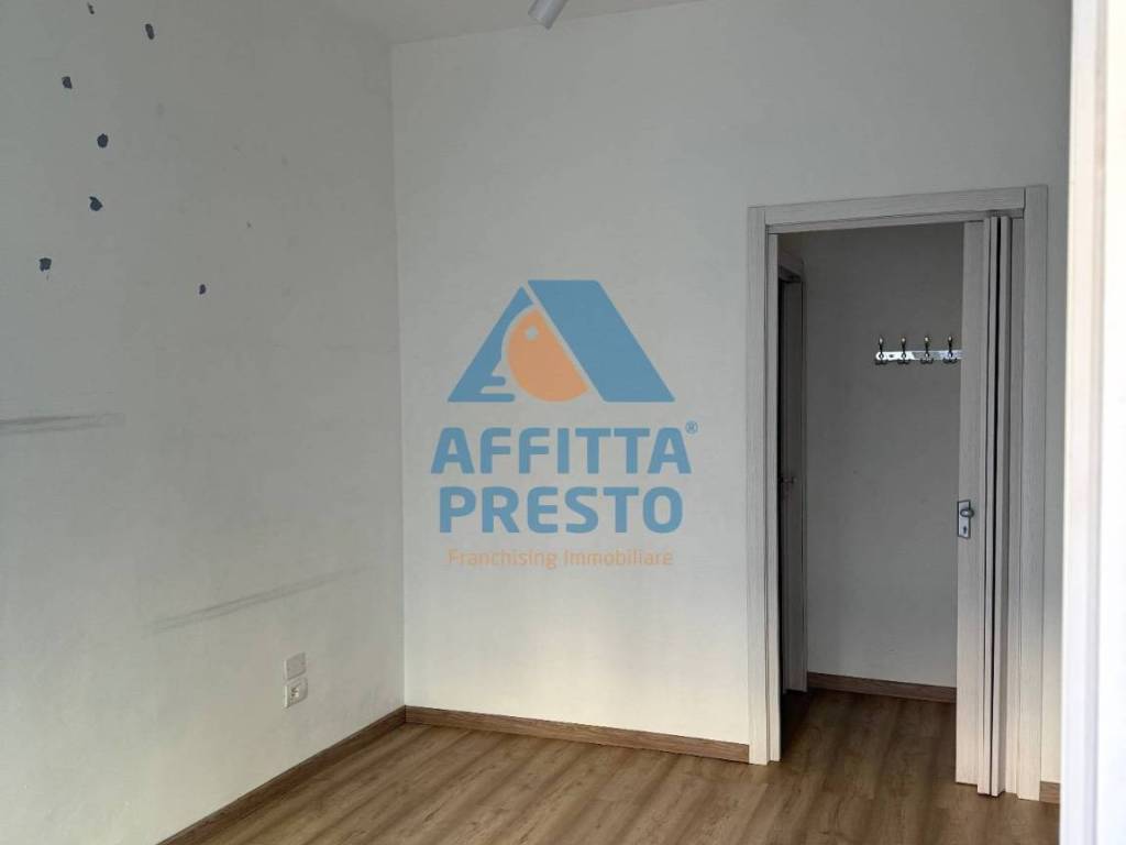 negozio in affitto a Lamporecchio