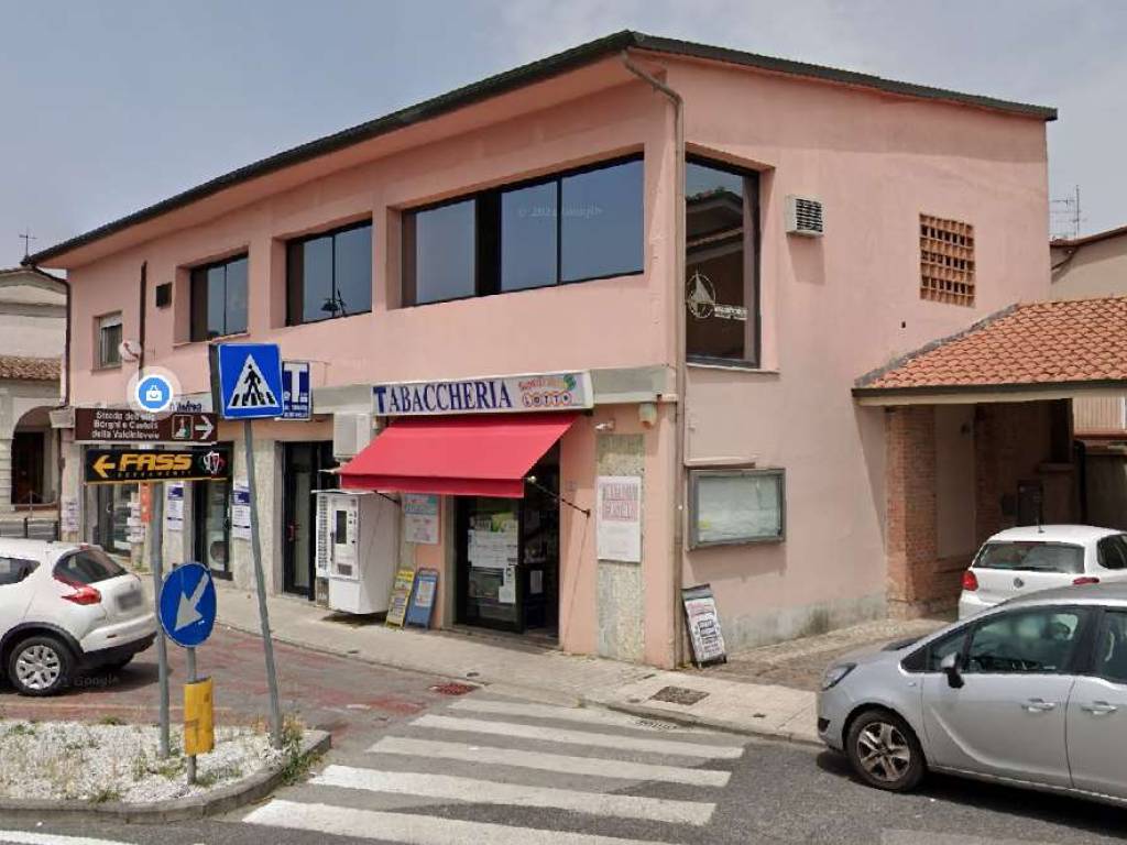 ufficio in affitto a Massa e Cozzile in zona Traversagna