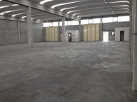 negozio in affitto a Massa e Cozzile