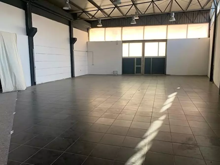 ufficio in affitto a Massa e Cozzile in zona Margine Coperta