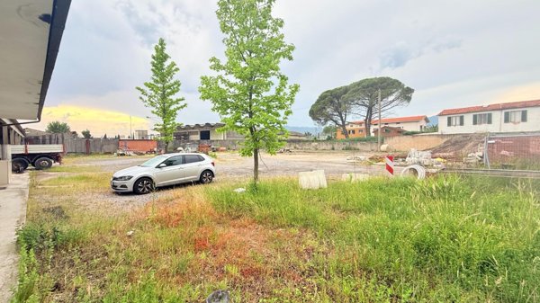 terreno edificabile in affitto a Massa e Cozzile