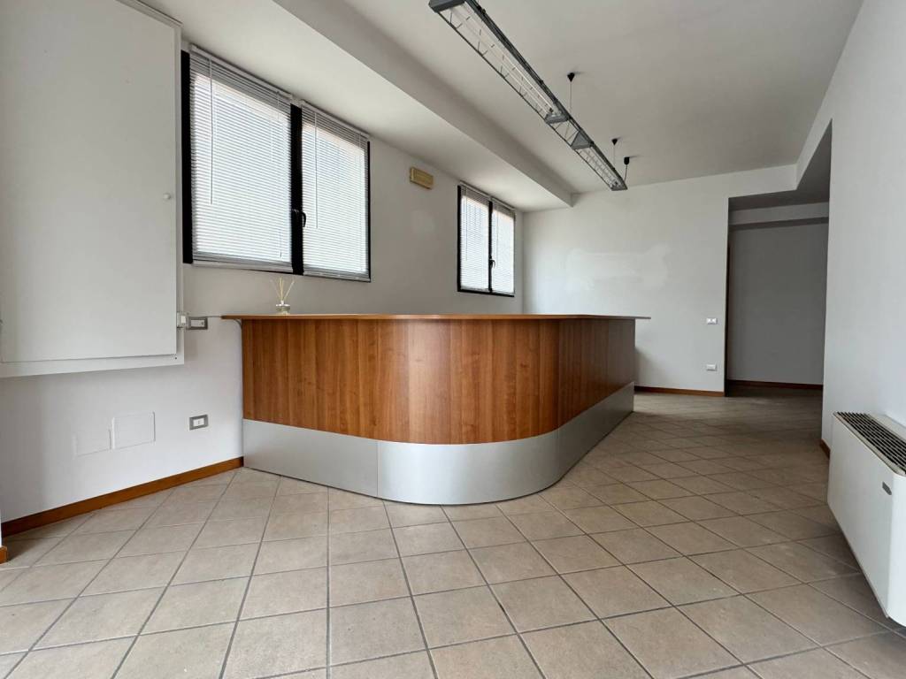 ufficio in affitto a Monsummano Terme