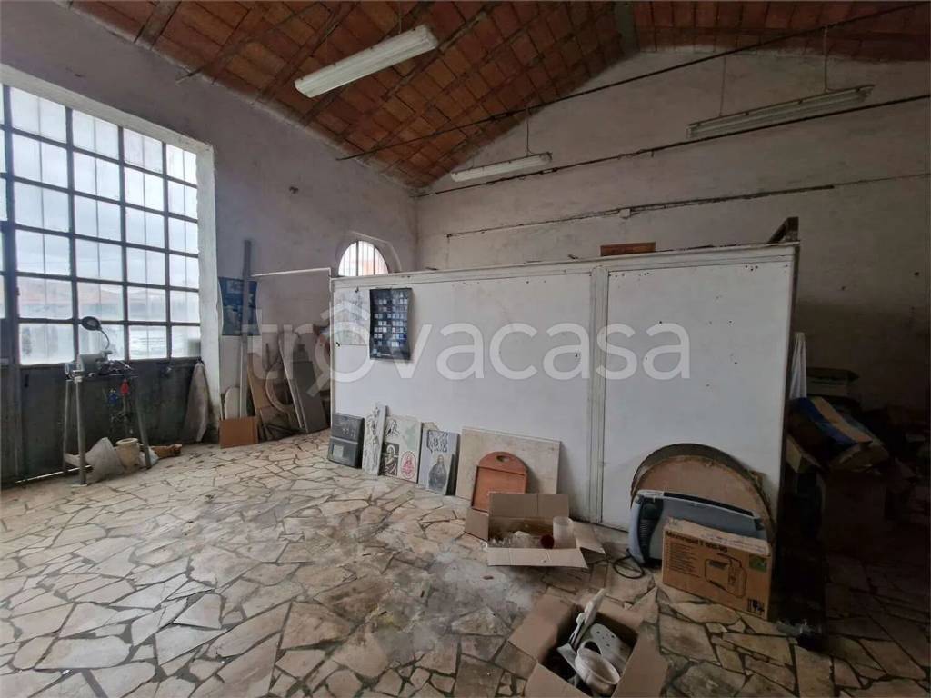 capannone in affitto a Monsummano Terme in zona Cintolese