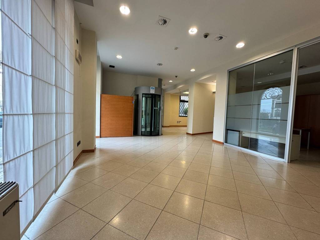 ufficio in affitto a Monsummano Terme