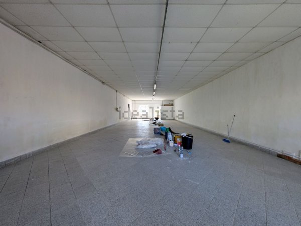 locale commerciale in affitto a Montale