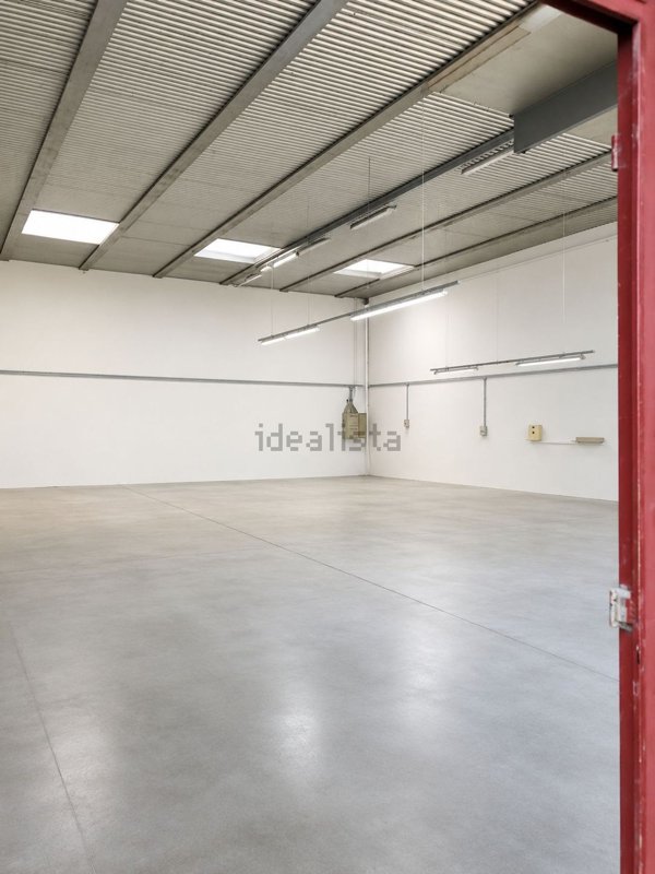 casa indipendente in affitto a Montale in zona Stazione