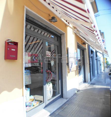 negozio in affitto a Montecatini-Terme in zona Vico