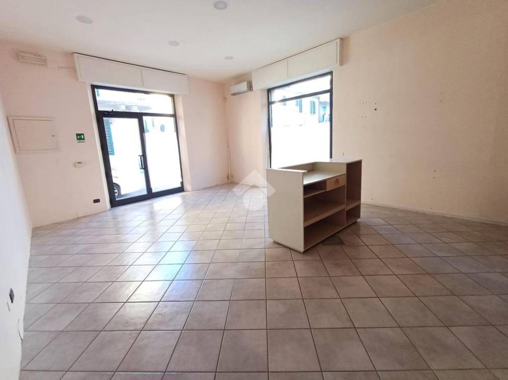 negozio in affitto a Montecatini-Terme