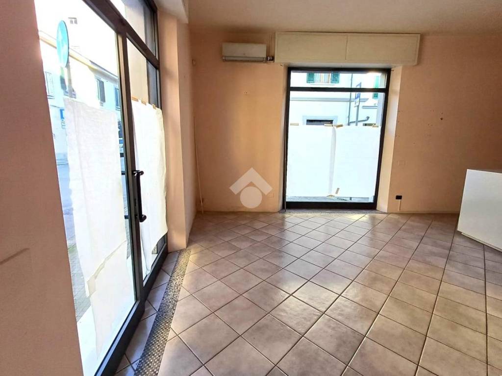 negozio in affitto a Montecatini-Terme