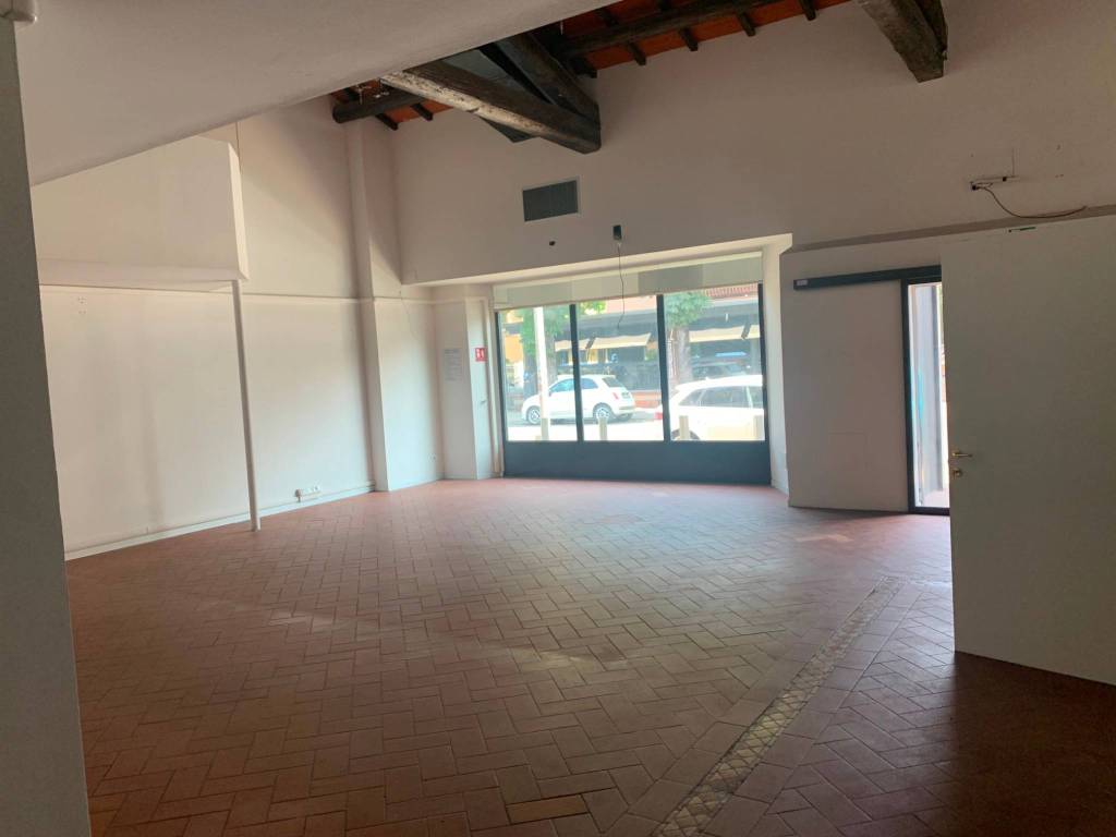 negozio in affitto a Montecatini-Terme