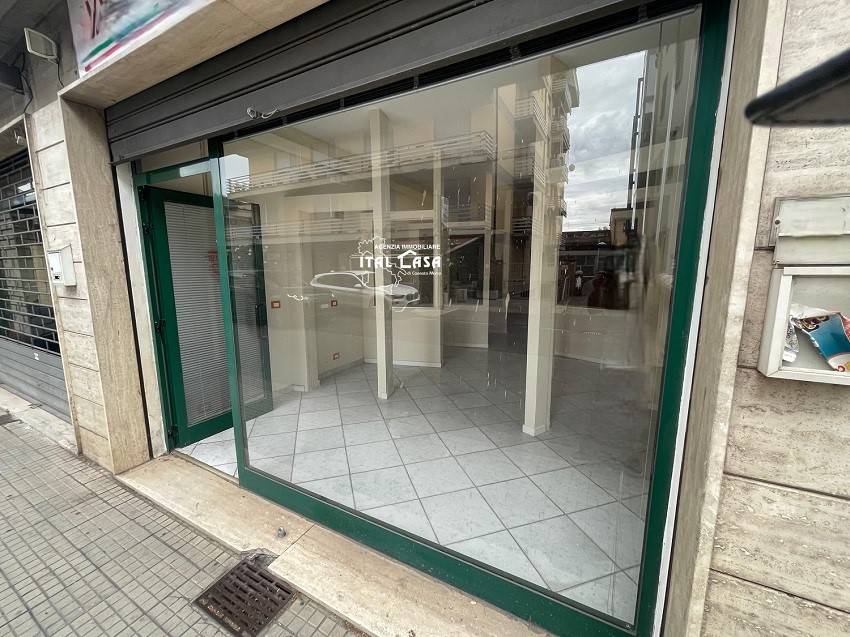 negozio in affitto a Montecatini-Terme in zona Vico