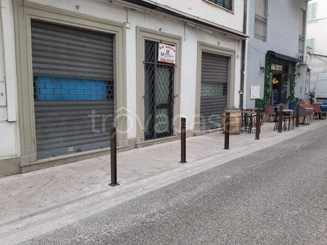 negozio in affitto a Montecatini-Terme in zona Vico