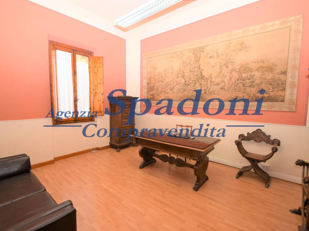 ufficio in affitto a Montecatini-Terme