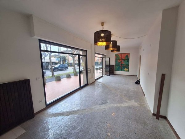 locale commerciale in affitto a Montecatini-Terme