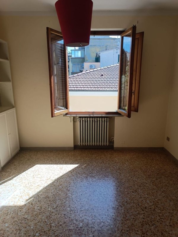 ufficio in affitto a Montecatini-Terme