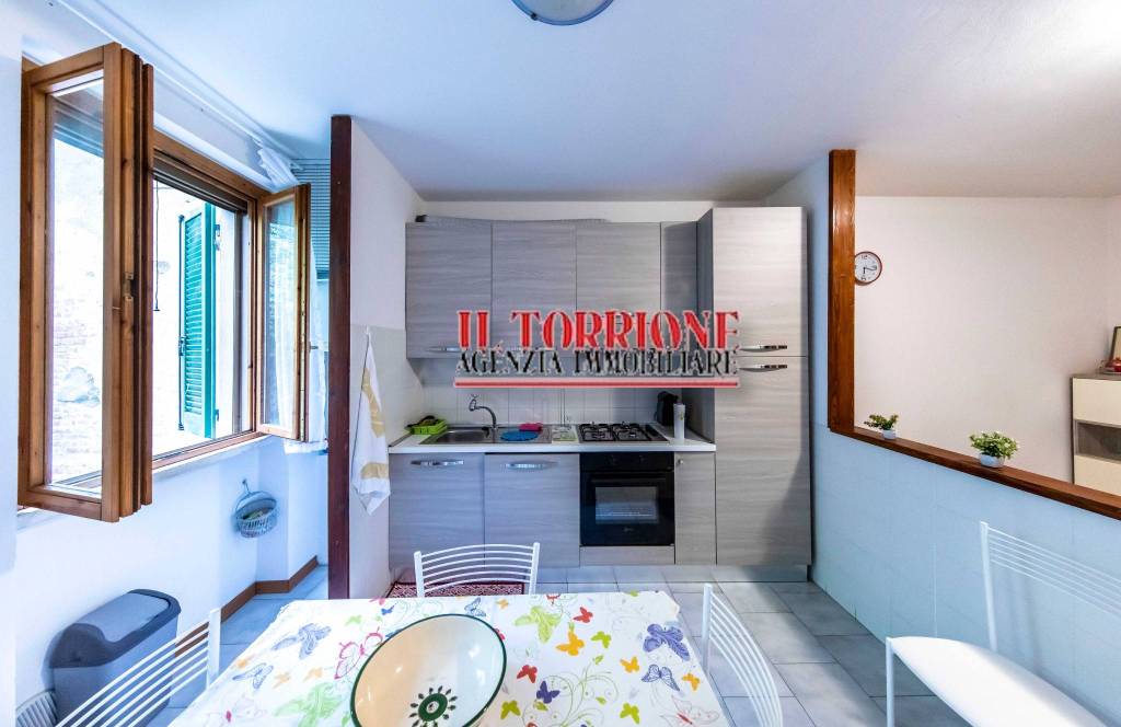 appartamento in affitto a Pescia