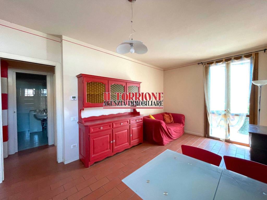 appartamento in affitto a Pescia in zona Veneri