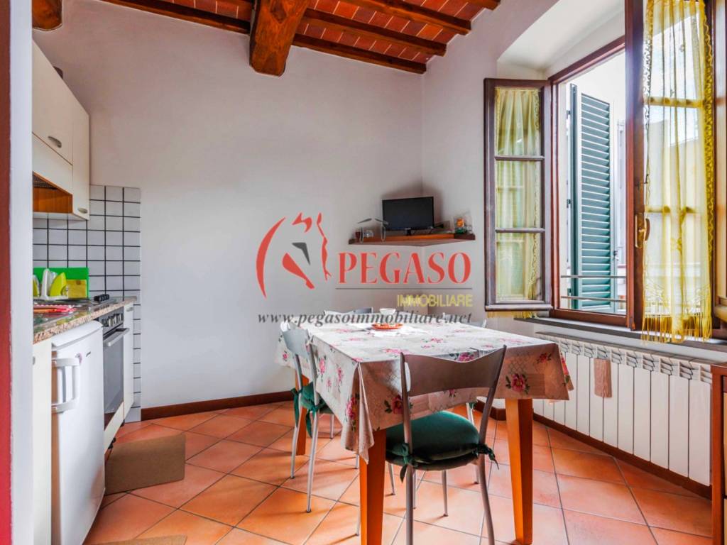 appartamento in affitto a Pescia