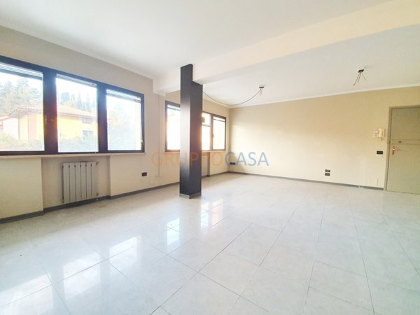 locale commerciale in affitto a Pescia in zona Castellare