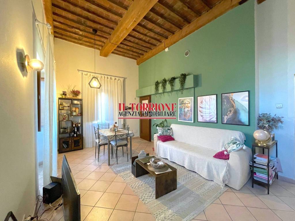 appartamento in affitto a Pescia