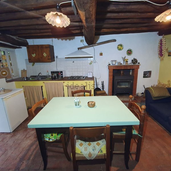 appartamento in affitto a Pescia