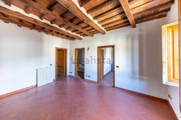 appartamento in affitto a Pescia