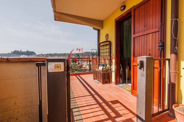 appartamento in affitto a Pescia