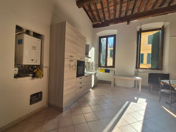appartamento in affitto a Pescia
