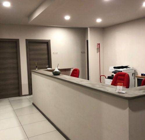 ufficio in affitto a Pistoia in zona Spazzavento