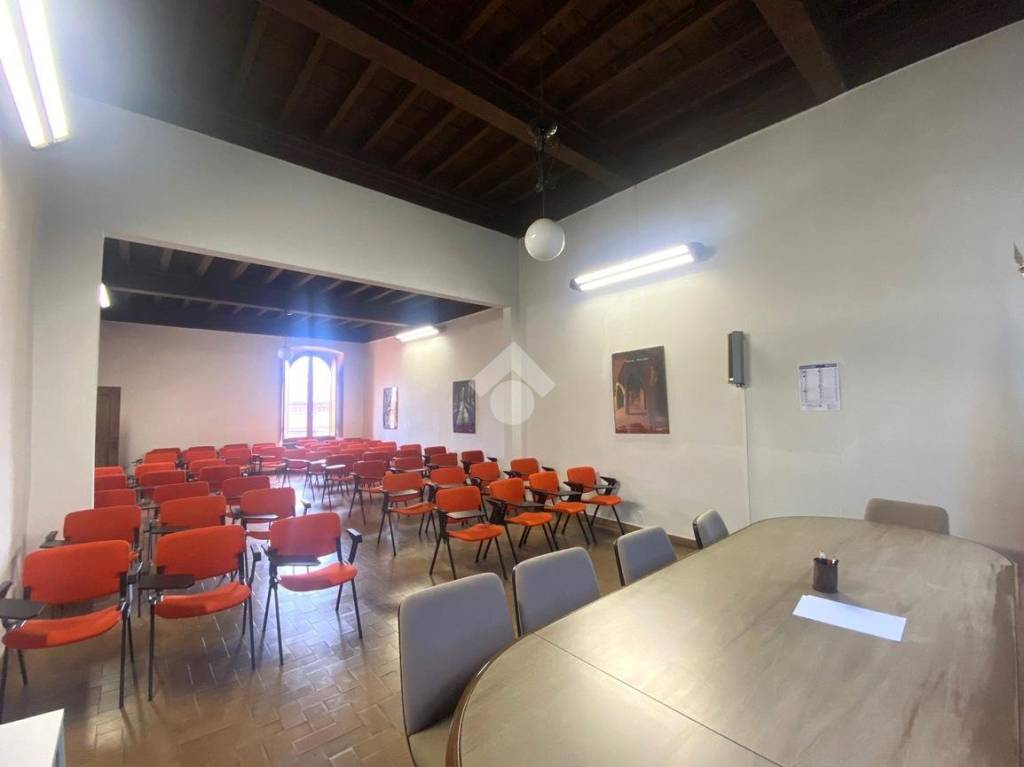 ufficio in affitto a Pistoia in zona Centro Città