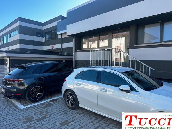 ufficio in affitto a Pistoia in zona Centro Città