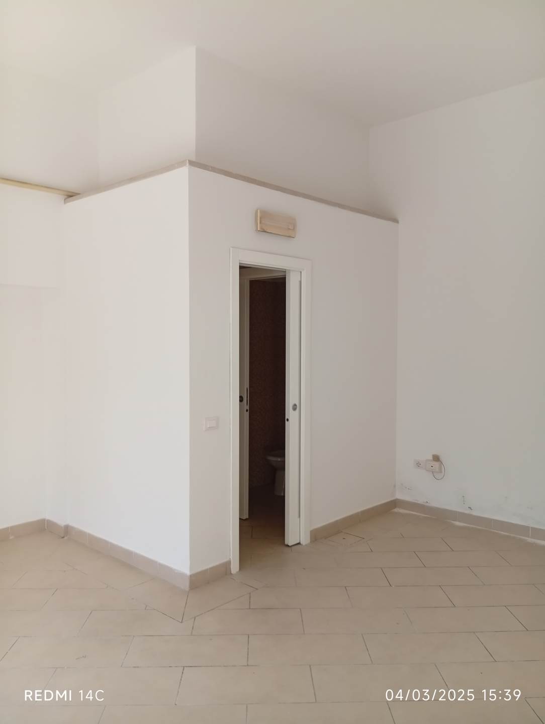 negozio in affitto a Pistoia