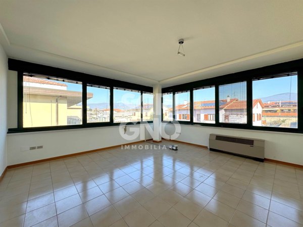 ufficio in affitto a Pistoia