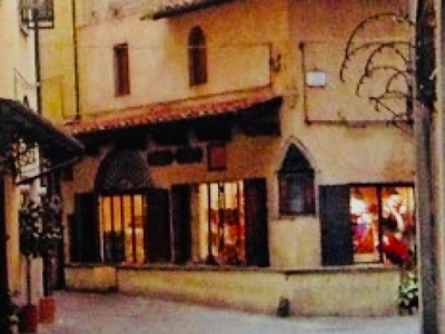 negozio in affitto a Pistoia