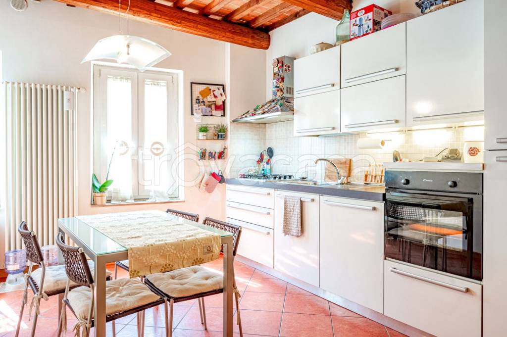 appartamento in affitto a Pistoia in zona Centro Città