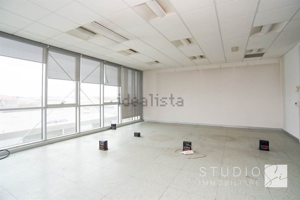 ufficio in affitto a Pistoia