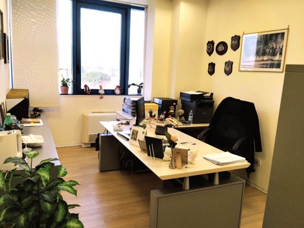 ufficio in affitto a Pistoia