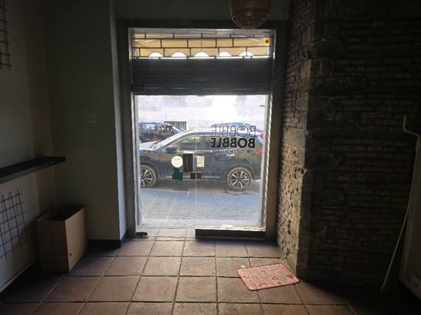negozio in affitto a Pistoia in zona Centro Città