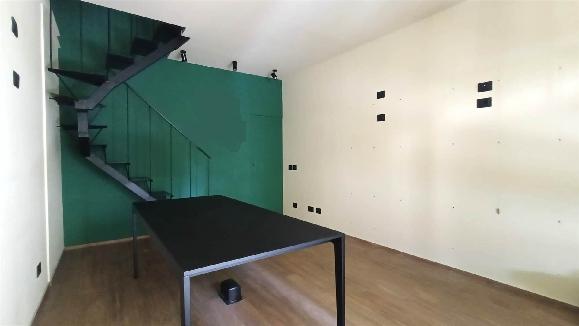 negozio in affitto a Pistoia in zona Centro Città