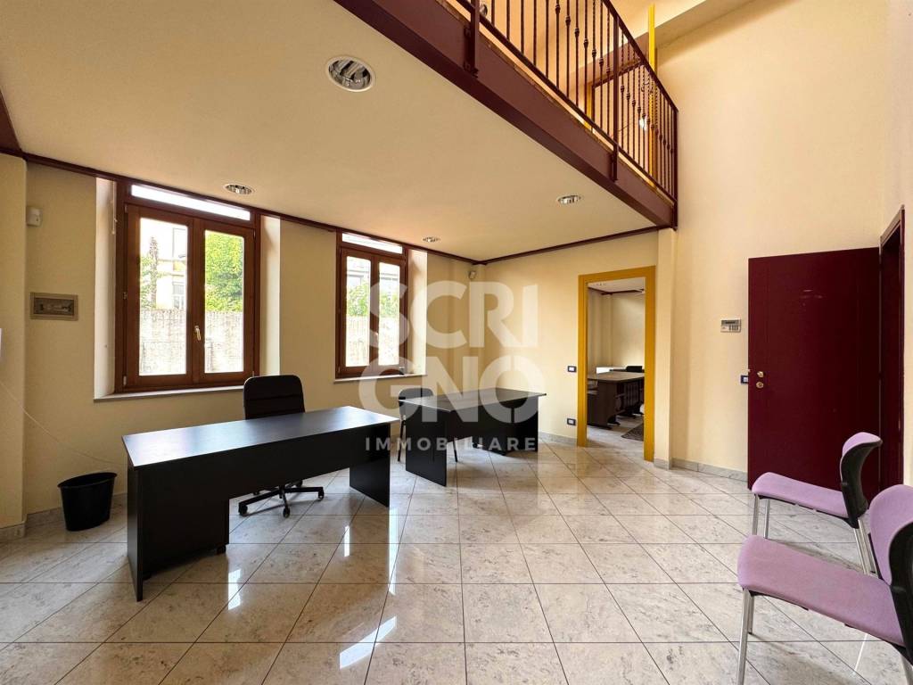 ufficio in affitto a Pistoia in zona Centro Città