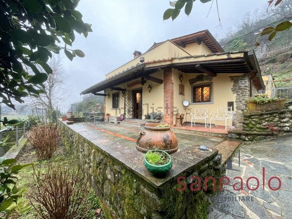 casa indipendente in affitto a Pistoia in zona Valdibrana