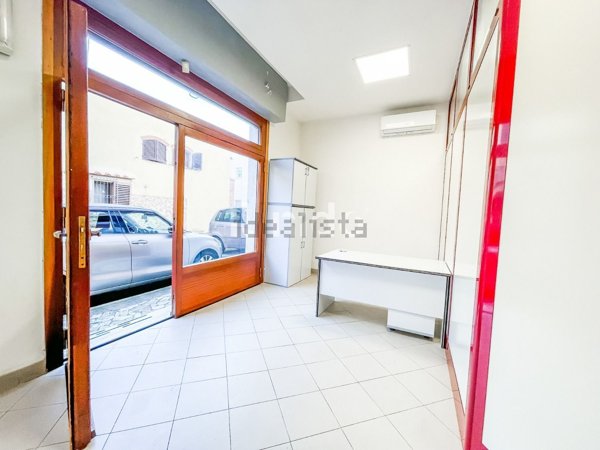 ufficio in affitto a Pistoia in zona Centro Città