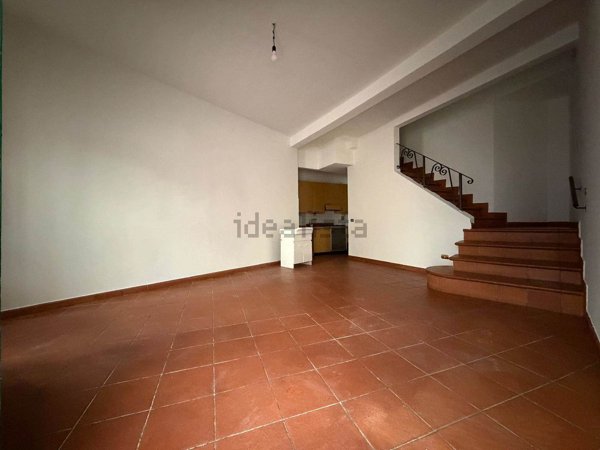 casa indipendente in affitto a Pistoia in zona Stadio