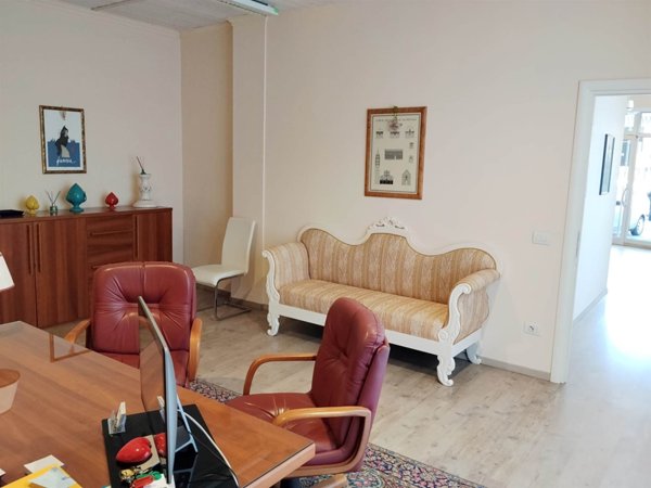 ufficio in affitto a Pistoia