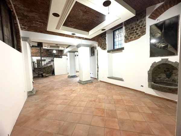 negozio in affitto a Pistoia in zona Centro Città