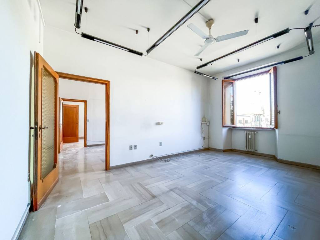 ufficio in affitto a Pistoia in zona Centro Città
