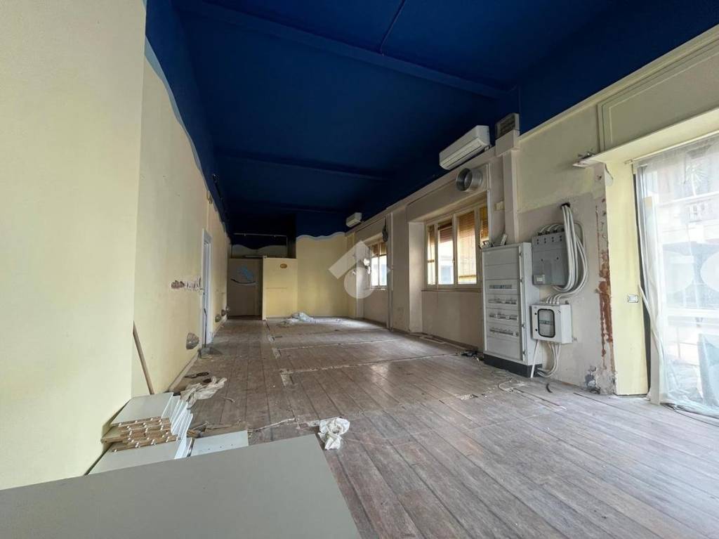 negozio in affitto a Pistoia in zona Centro Città